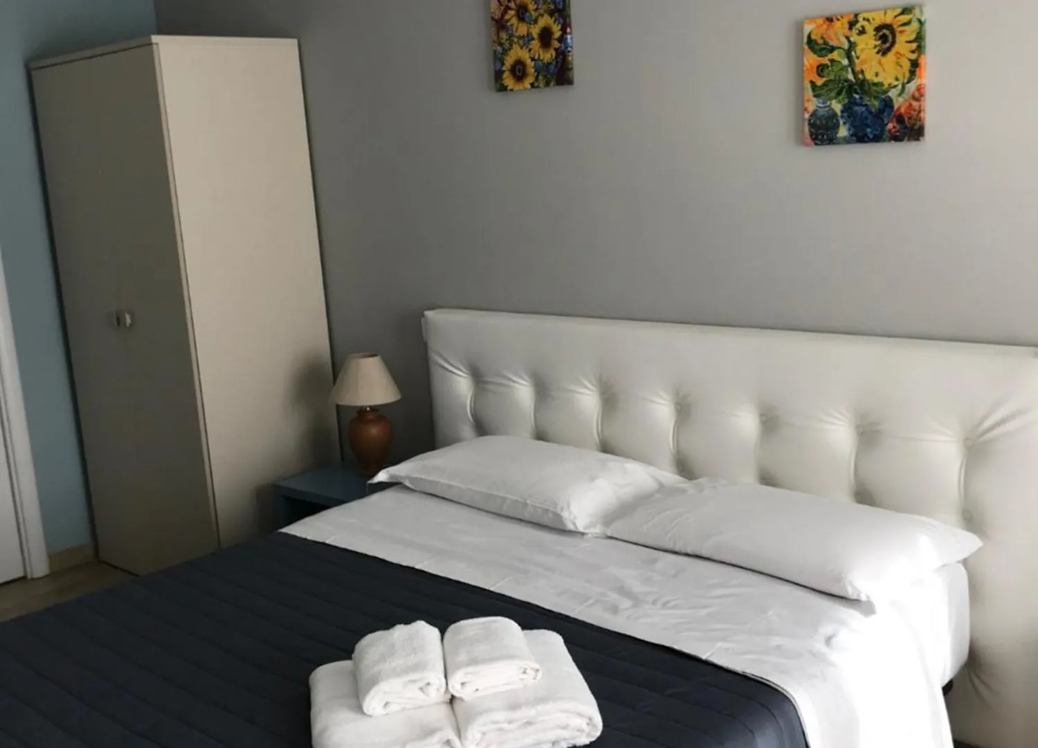** Bed & Breakfast Camere Girasole Lazise Italia